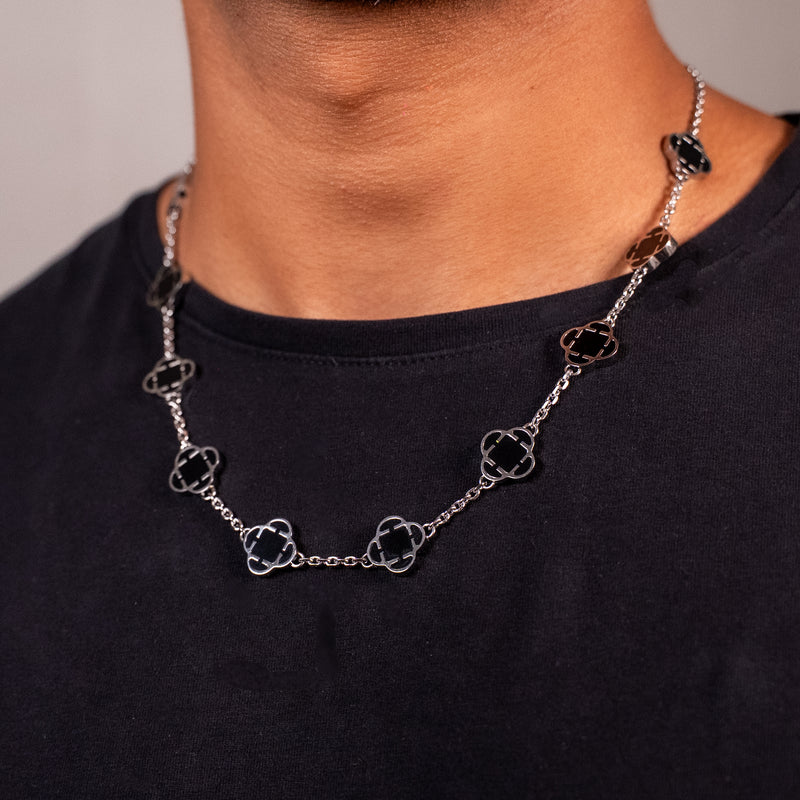 COLLAR TREBOL BLACK