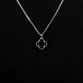 COLGANTE TREBOL BLACK
