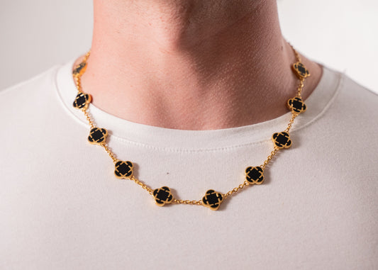 COLLAR TREBOL ORO BLACK