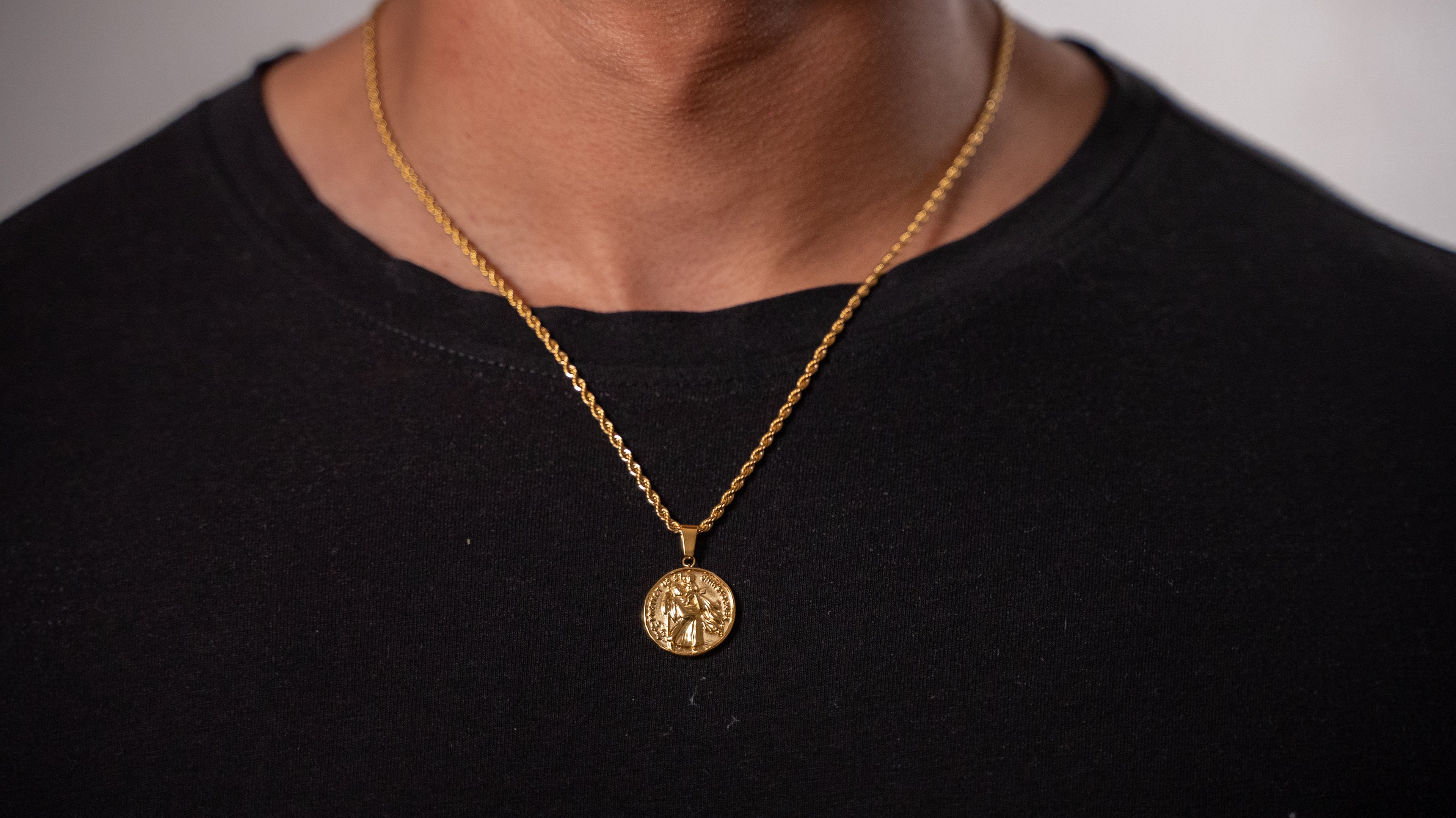 COLGANTE ST. CHRISTOPHER GOLD