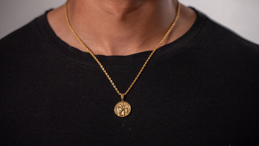 COLLAR ST. CHRISTOPHER GOLD