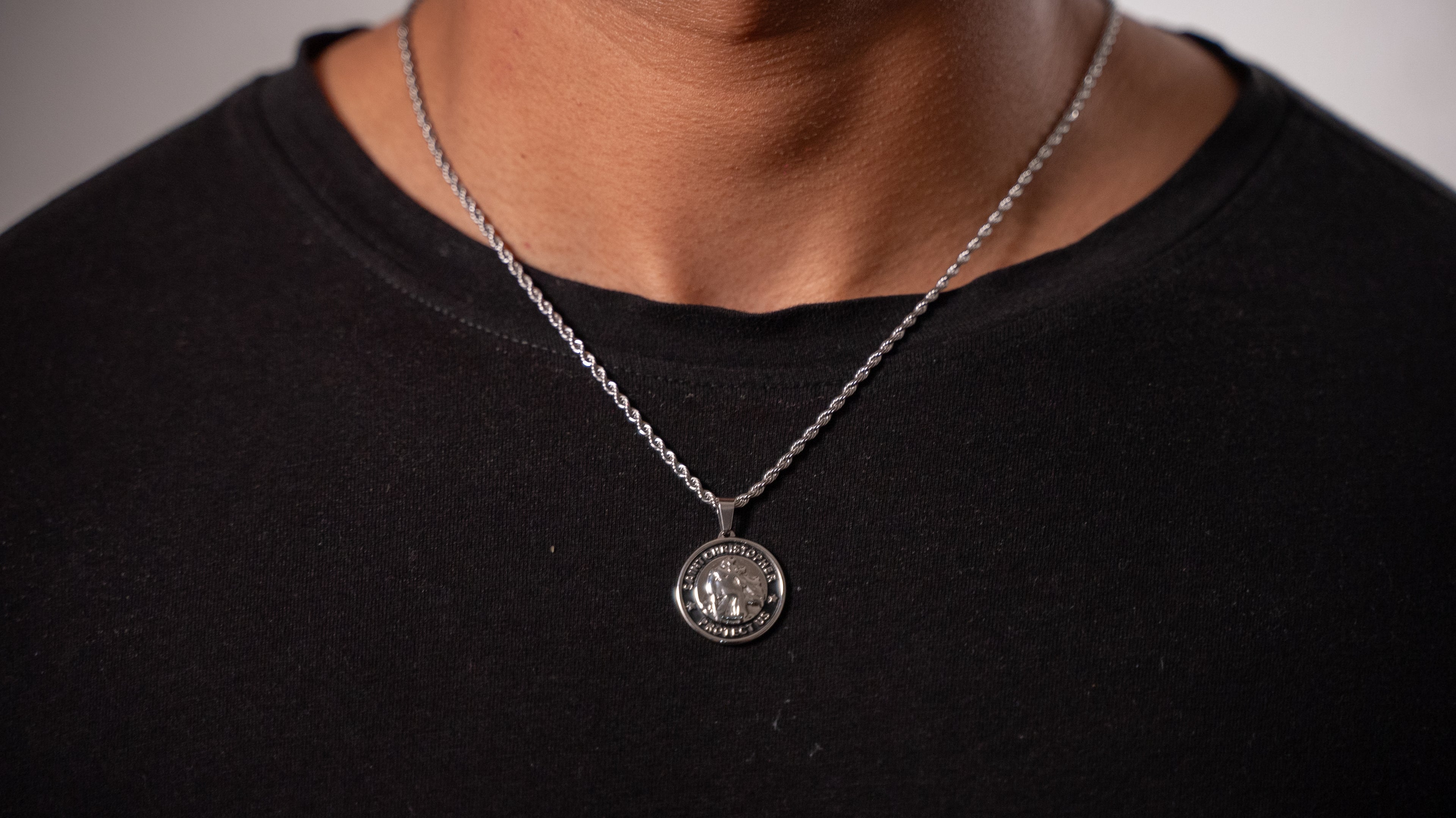 COLGANTE ST. CHRISTOPHER
