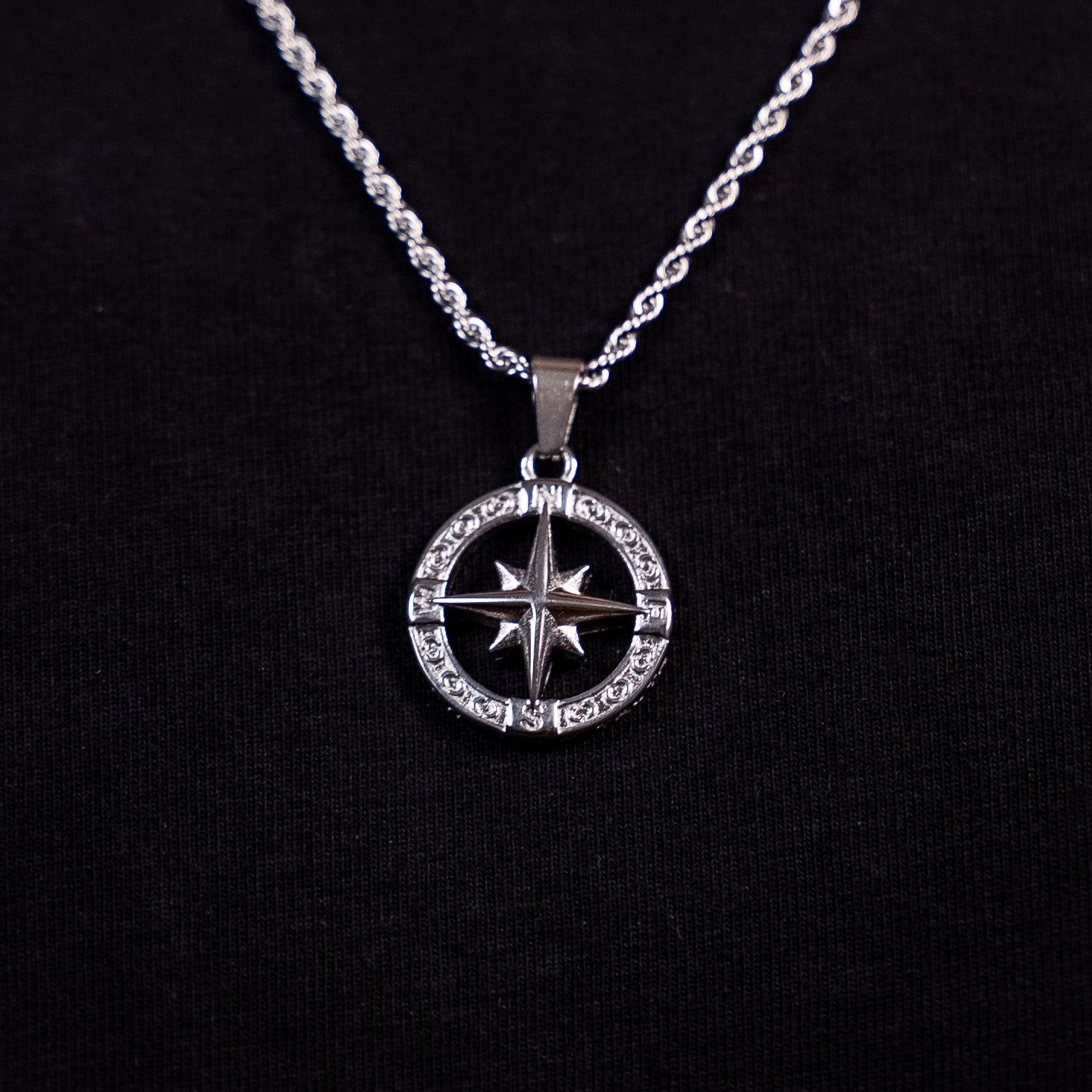 COLLAR COMPASS