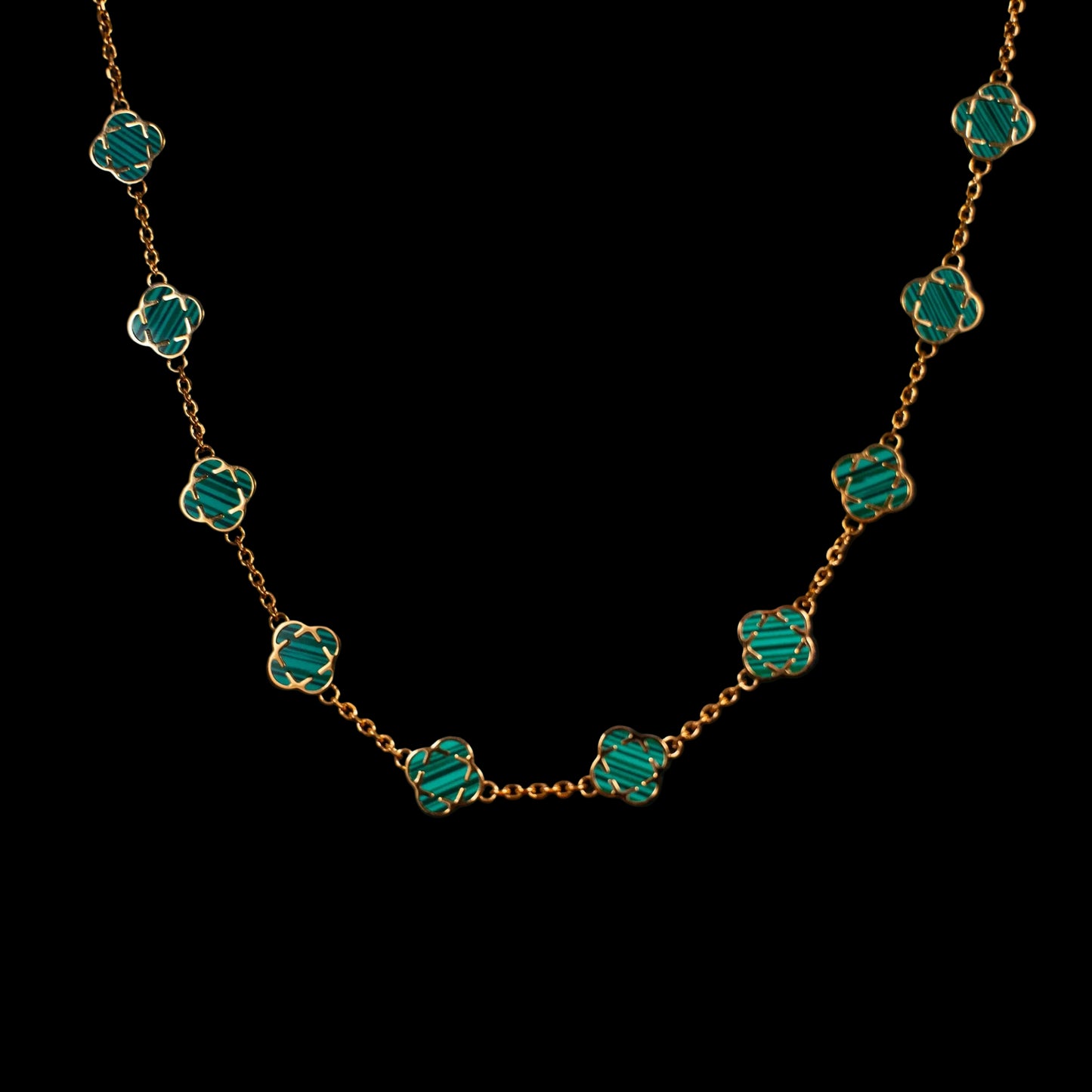 COLLAR TREBOL ORO GREEN