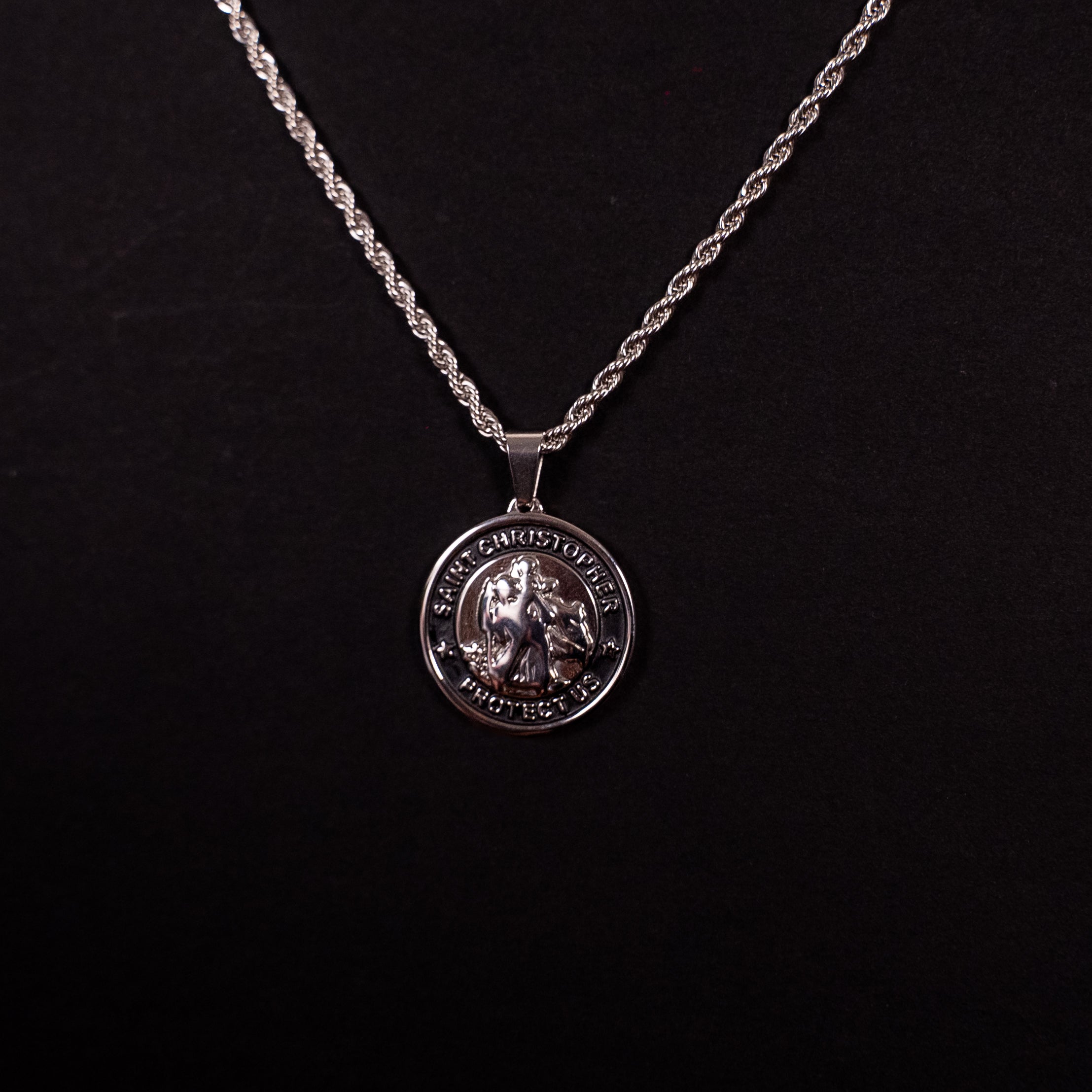 COLGANTE ST. CHRISTOPHER